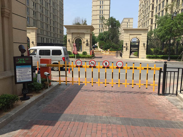 重庆某高档小区智能停车场管理系统